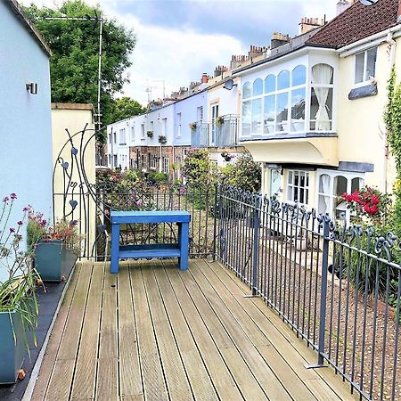 Prime Location! Detached Clifton Home With Parking بريستول المظهر الخارجي الصورة